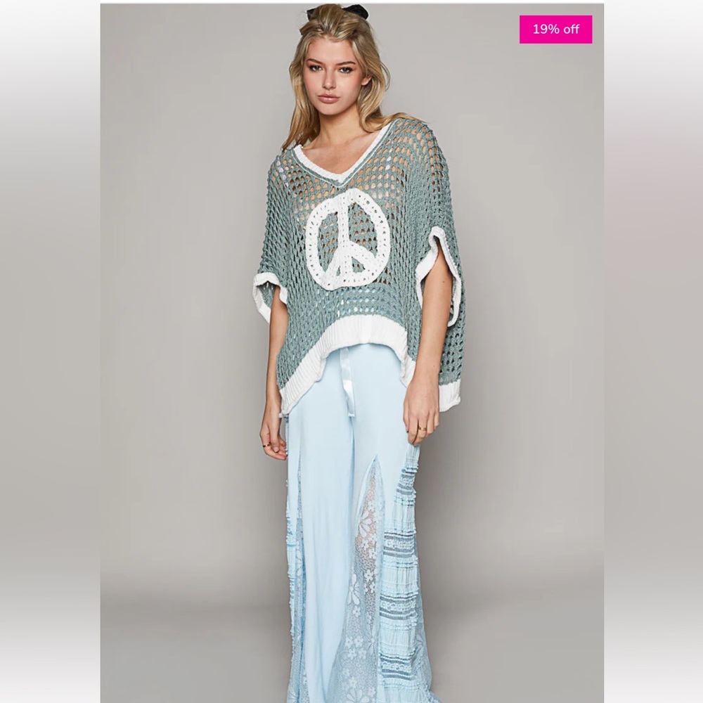 NIB POL oversized green crochet peace sign sweater M